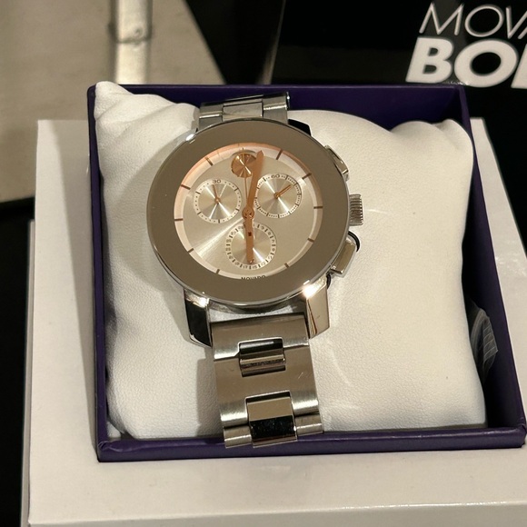 Excellent Used condition Movado Bold Silver and Rose Gold Watch - Picture 2 of 7